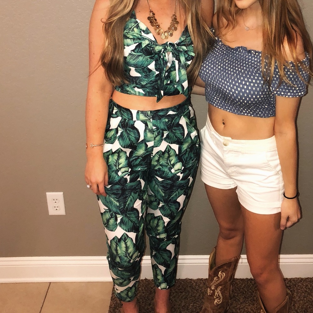 Pink Lilly Two piece leaf print set